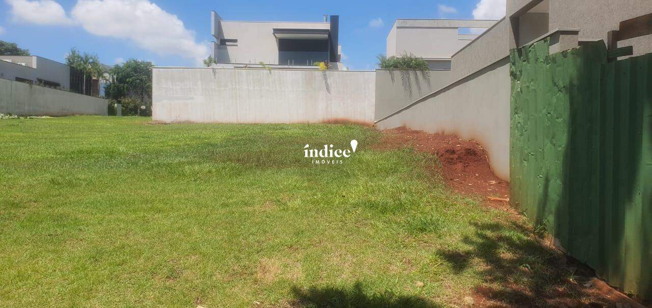 Terrenos Condomínio para à venda no Alphaville na cidade de Ribeirão Preto: 