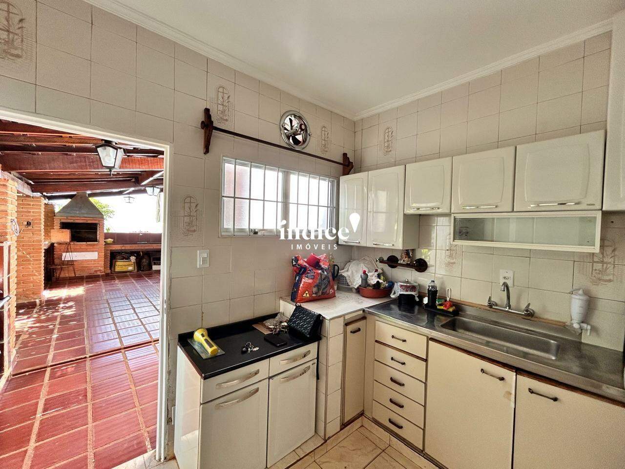 Casas para à venda no Sumarézinho na cidade de Ribeirão Preto: