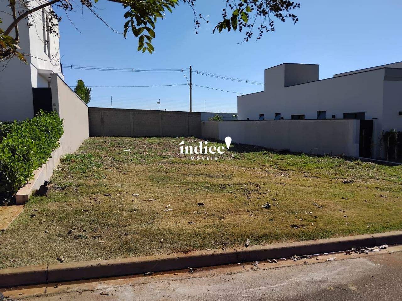 Terrenos Condomínio para à venda no Vila do Golf na cidade de Ribeirão Preto: 