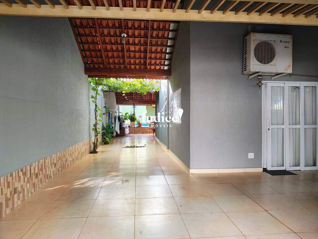 Casas para à venda no Jardim Marchesi na cidade de Ribeirão Preto: garagem
