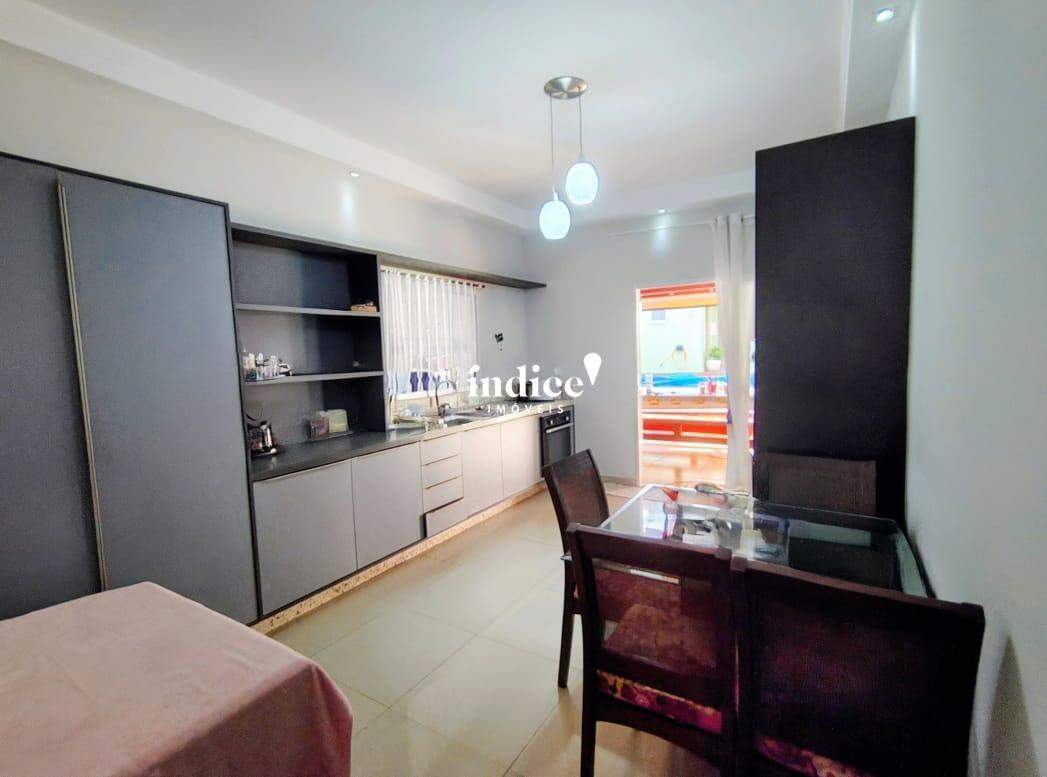 Casas para à venda no Jardim Marchesi na cidade de Ribeirão Preto: cozinha