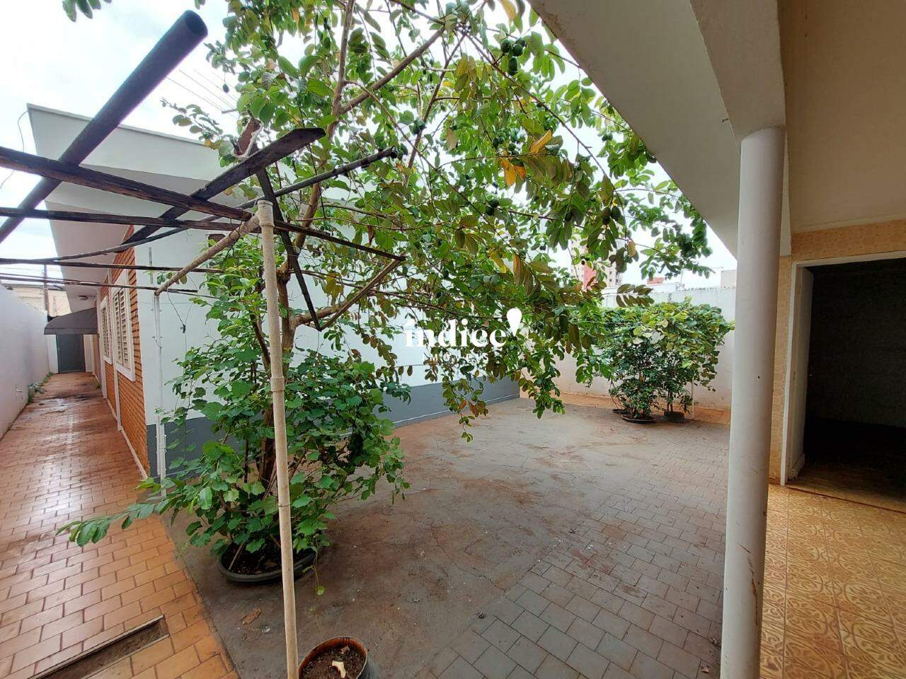 Casas para à venda no Jardim Palma Travassos na cidade de Ribeirão Preto: 