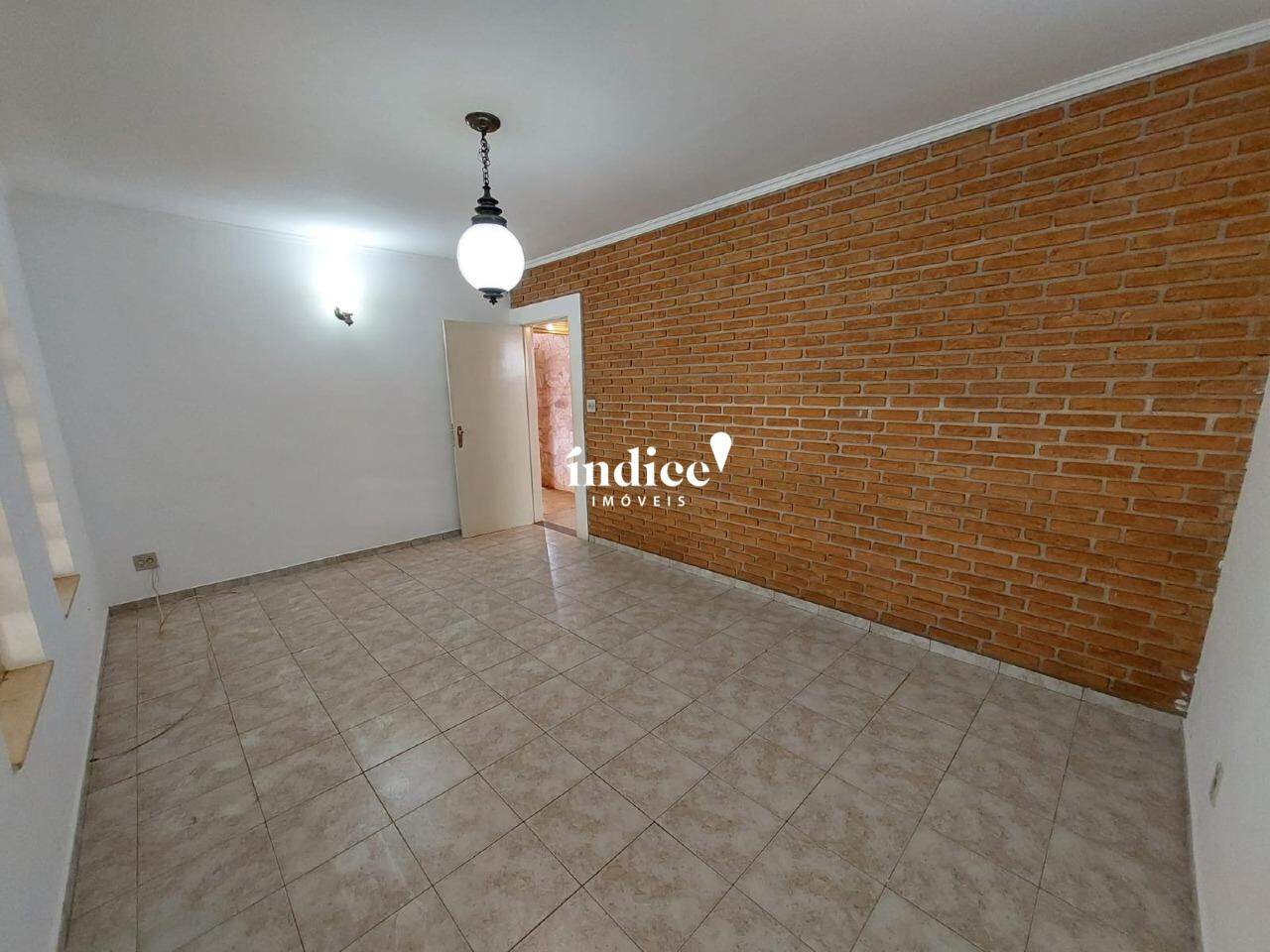 Casas para à venda no Jardim Palma Travassos na cidade de Ribeirão Preto: 