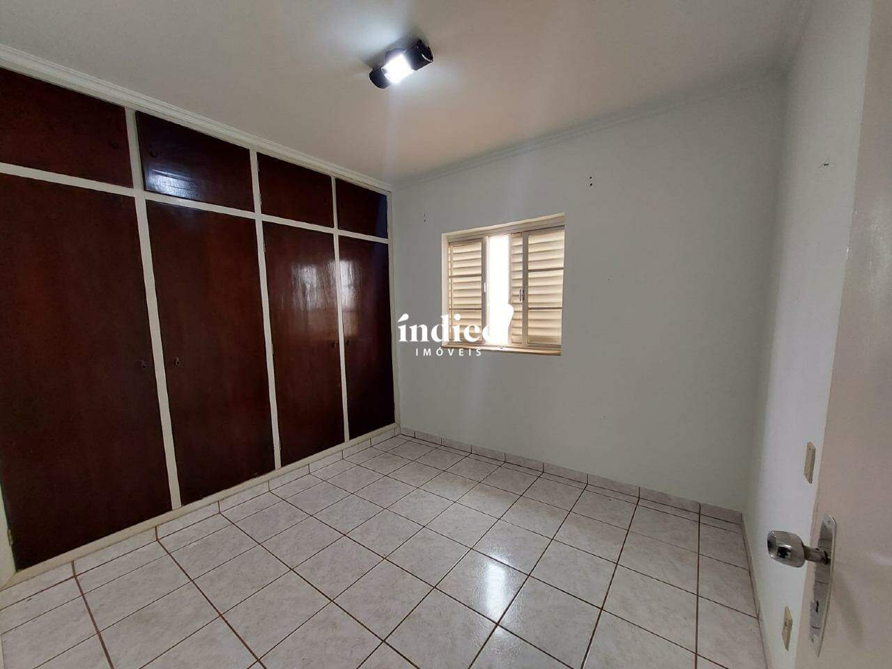 Casas para à venda no Jardim Palma Travassos na cidade de Ribeirão Preto: 