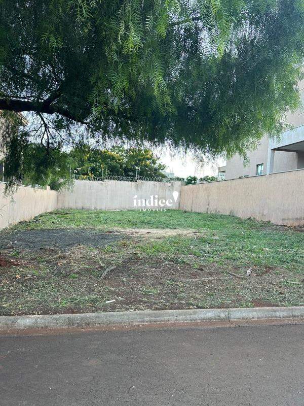 Terrenos Condomínio para à venda no Vila do Golf na cidade de Ribeirão Preto: 