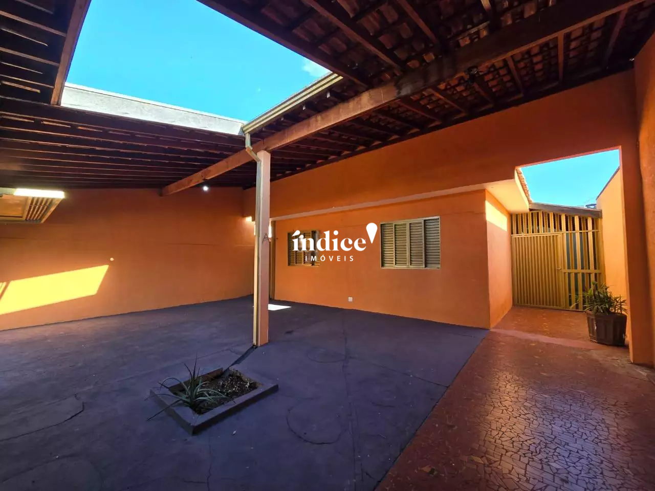 Casas para à venda no Independência na cidade de Ribeirão Preto: 