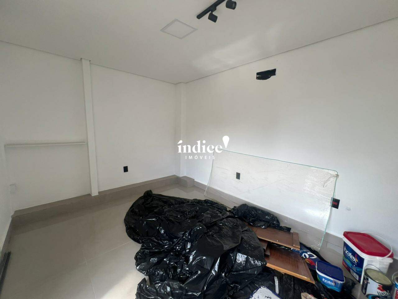 Sala Comercial para para aluguel no Jardim Irajá na cidade de Ribeirão Preto: 