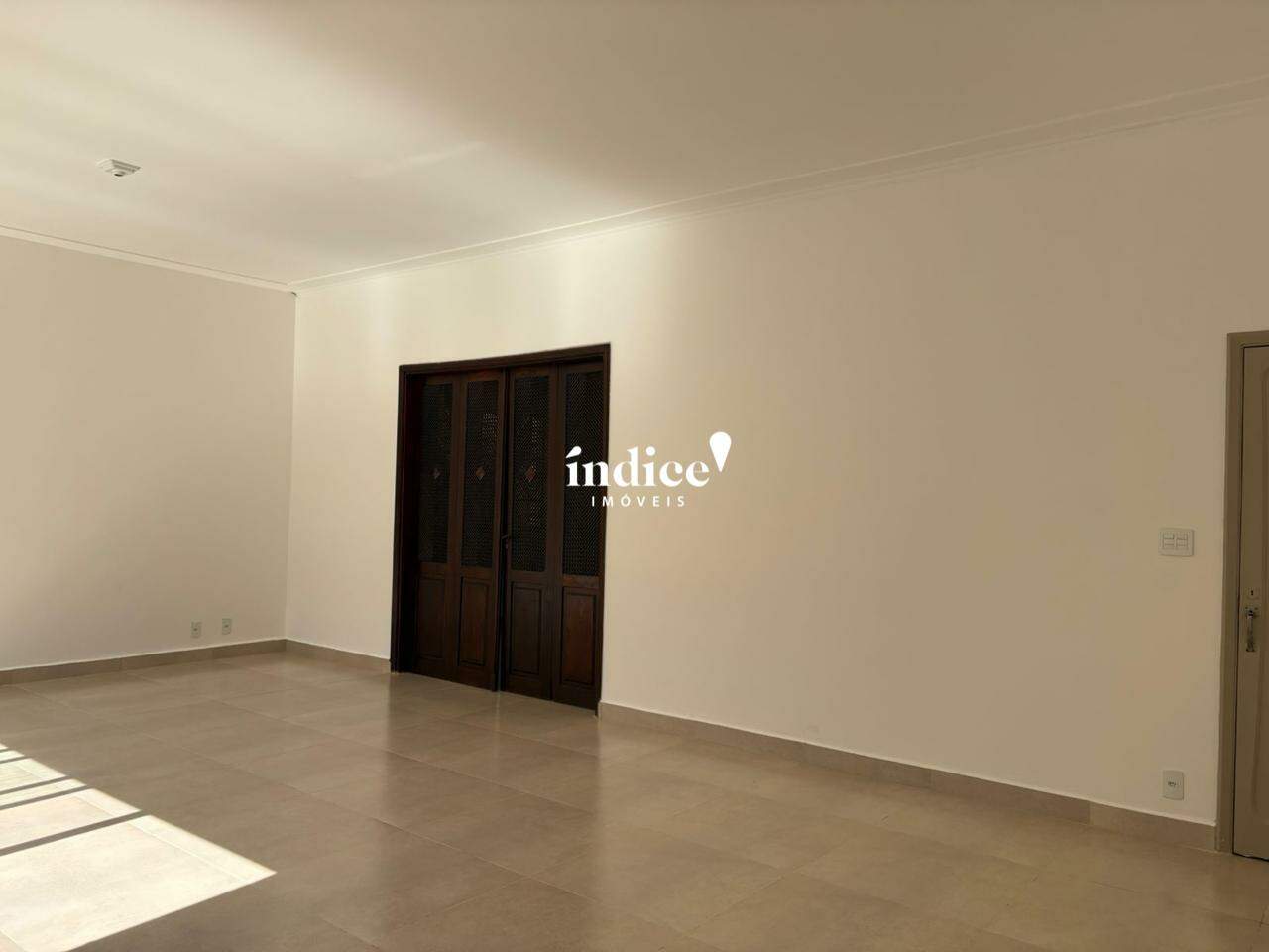 Casa Comercial para para aluguel no Jardim Sumaré na cidade de Ribeirão Preto: 