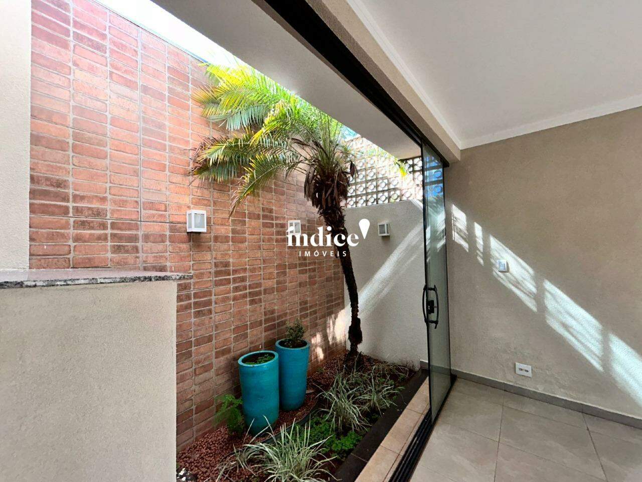 Casas Condomínio para à venda no Jardim Guaporé na cidade de Ribeirão Preto: 