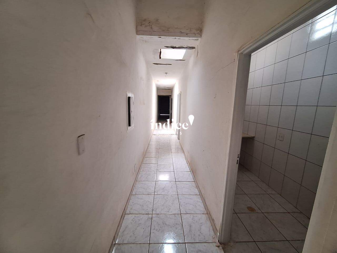 Salão Comercial para para aluguel no Centro na cidade de Ribeirão Preto: 