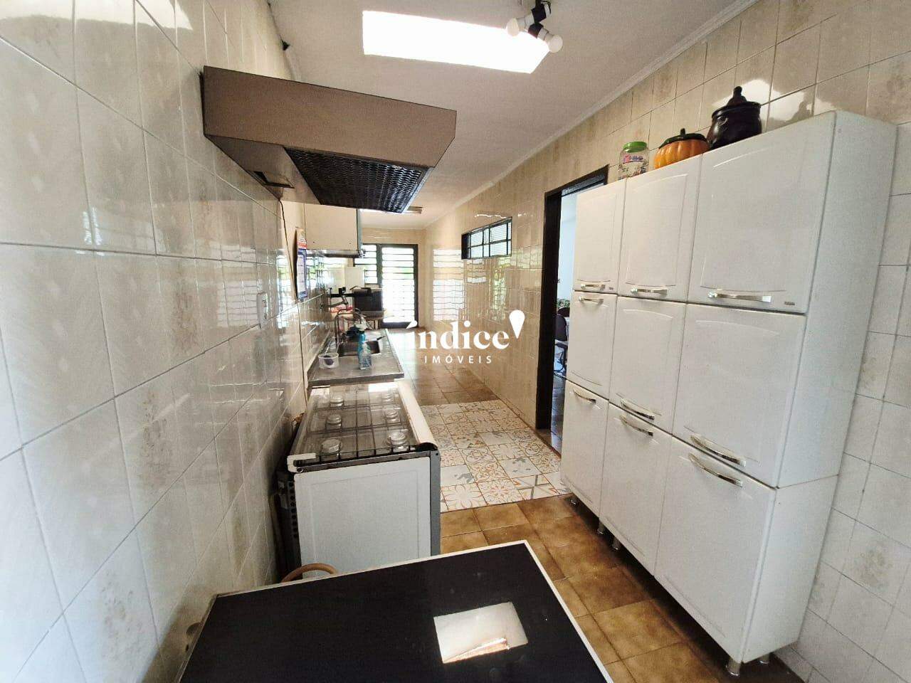 Casas para à venda no Jardim Castelo Branco na cidade de Ribeirão Preto: 