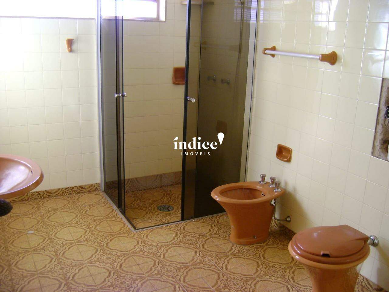 Casas para à venda no Jardim América na cidade de Ribeirão Preto: 