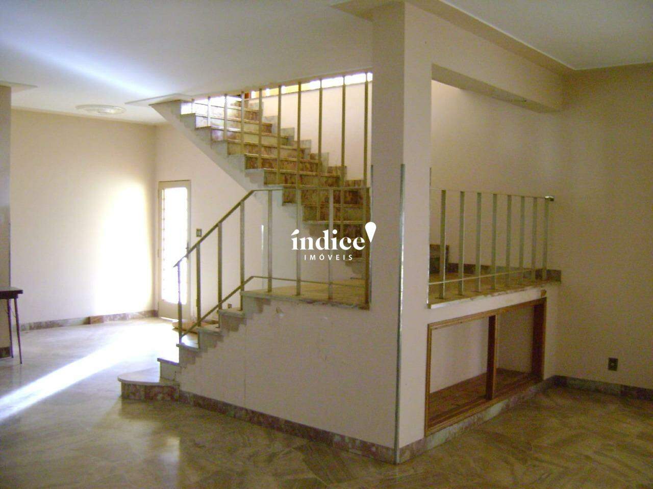 Casas para à venda no Jardim América na cidade de Ribeirão Preto: 