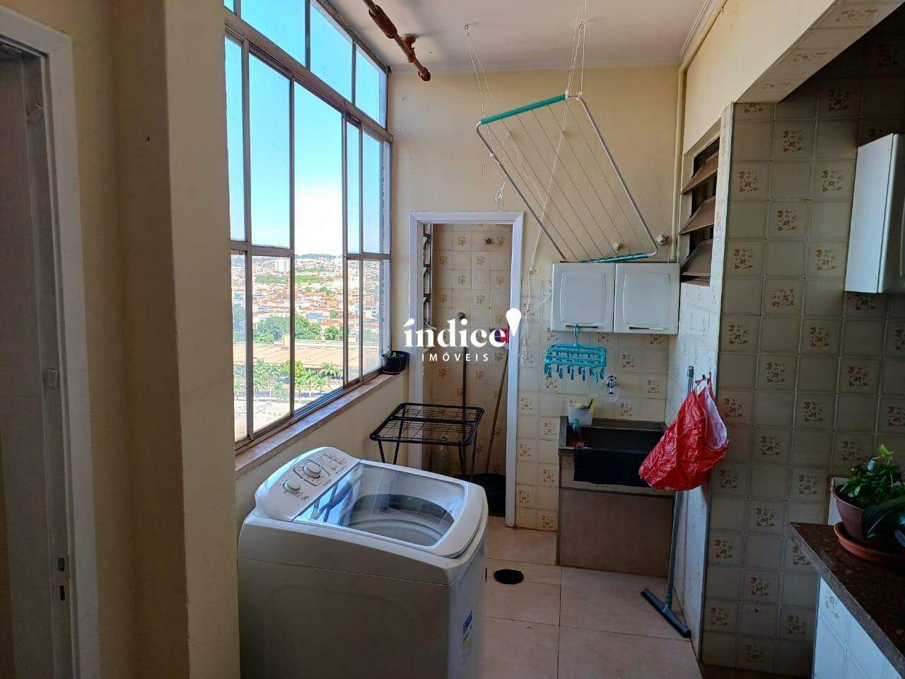 Apartamento para à venda no Centro na cidade de Ribeirão Preto:
