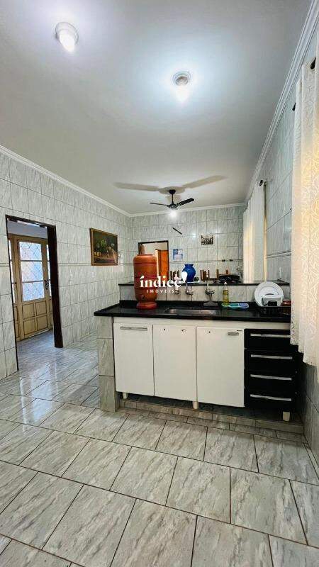 Casas para à venda no Jardim Palmares na cidade de Ribeirão Preto: 
