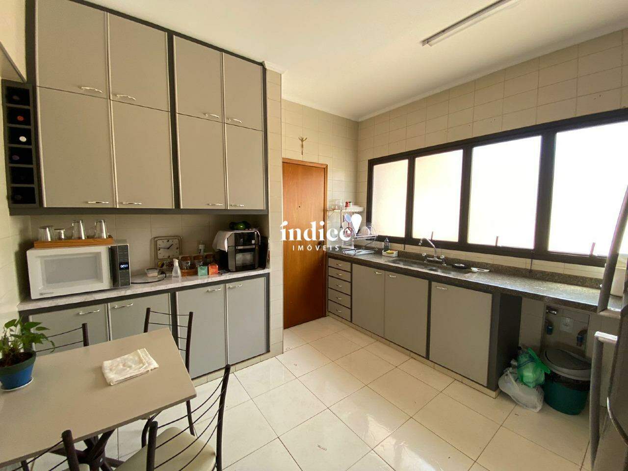 Apartamento para à venda no Centro na cidade de Ribeirão Preto: 