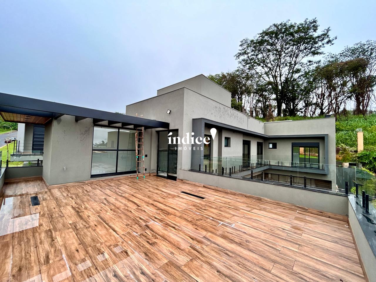 Casas Condomínio para à venda no Alphaville na cidade de Ribeirão Preto: 