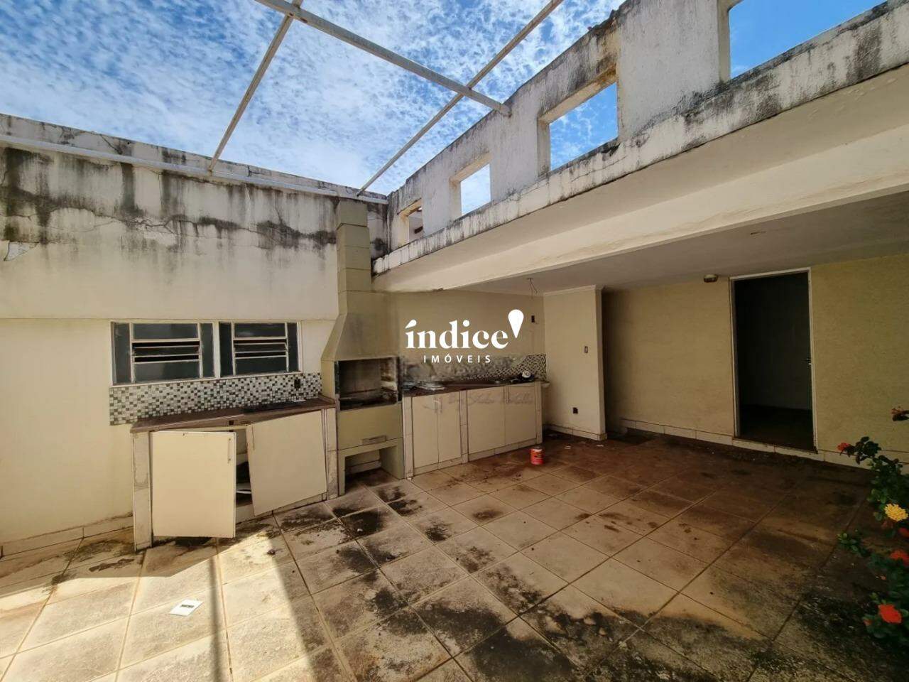 Casa Comercial para à venda no Jardim América na cidade de Ribeirão Preto: 