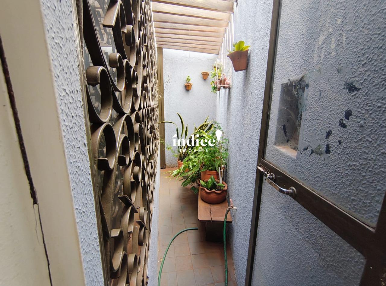 Casas para à venda no Alto da Boa Vista na cidade de Ribeirão Preto: jardim