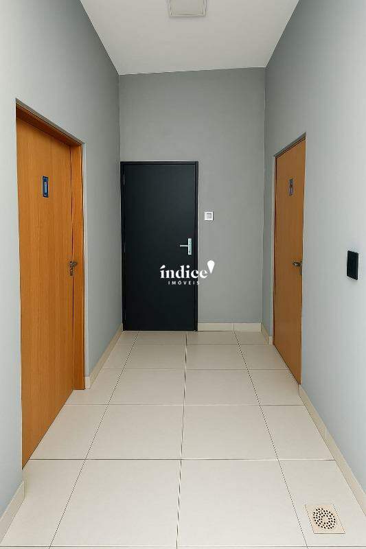Salão Comercial para para aluguel no Jardim Botânico na cidade de Ribeirão Preto: 