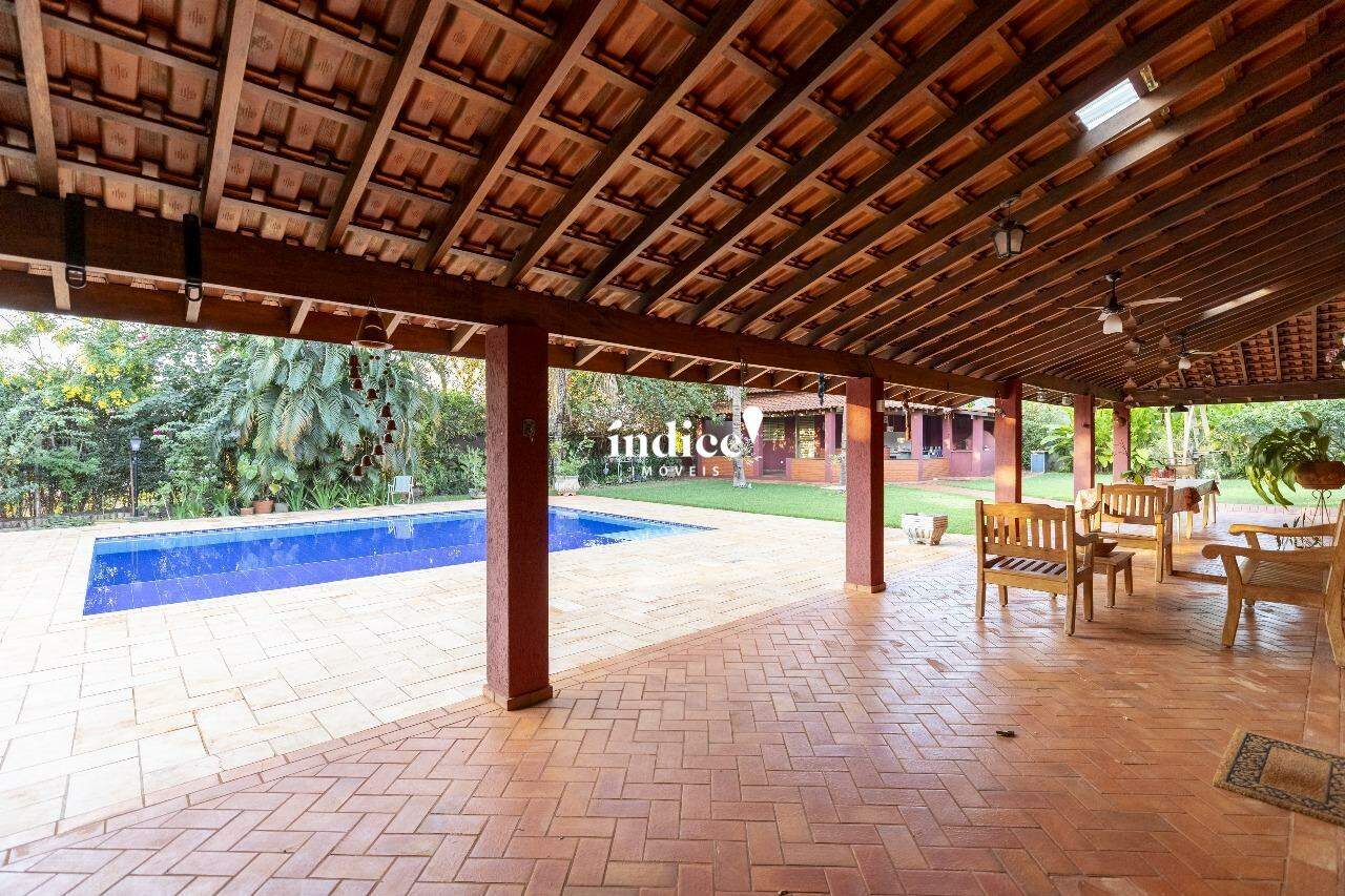 Casas Condomínio para à venda no Zona Rural na cidade de Jardinópolis: 