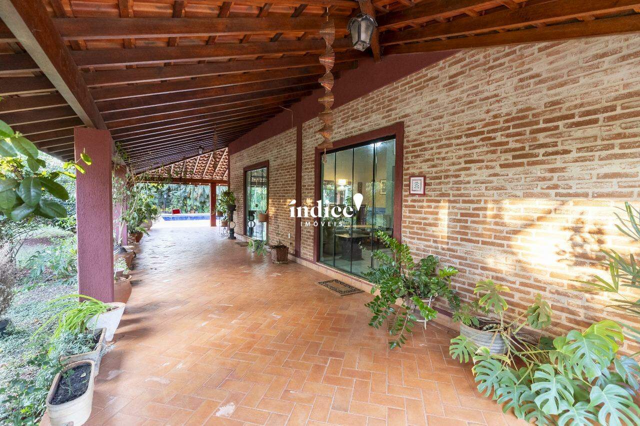 Casas Condomínio para à venda no Zona Rural na cidade de Jardinópolis: 