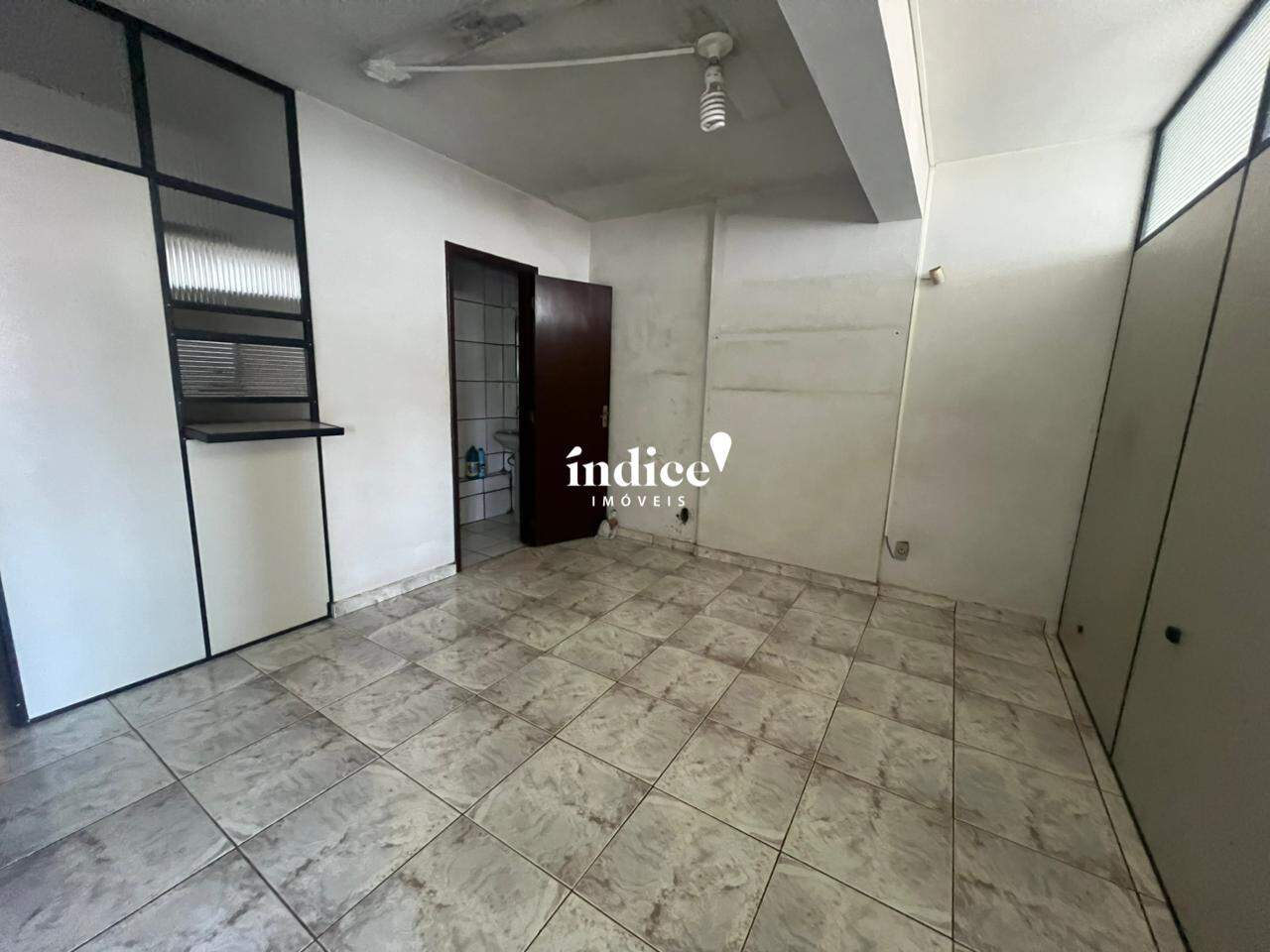 Sala Comercial para à venda no Centro na cidade de Ribeirão Preto: 