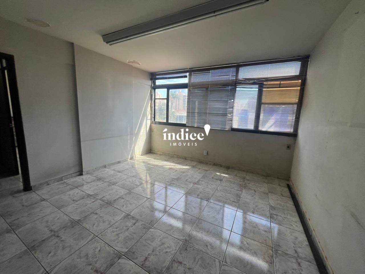 Sala Comercial para à venda no Centro na cidade de Ribeirão Preto: 