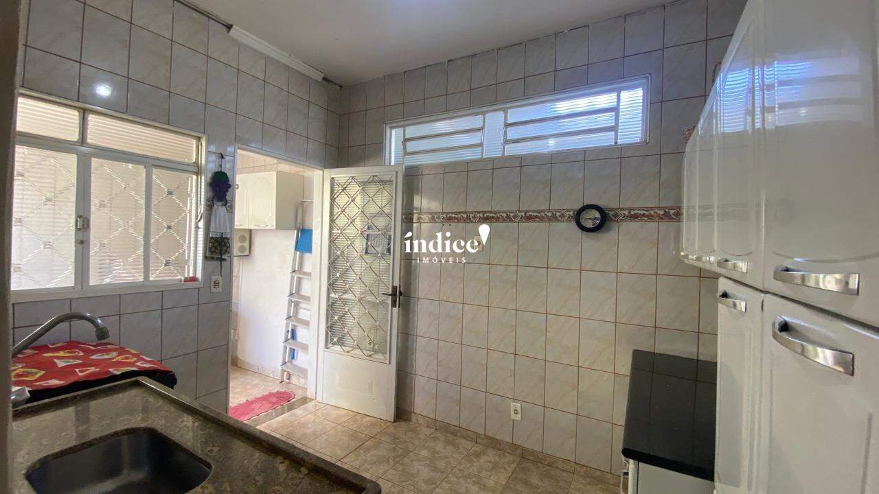 Casas para à venda no Jardim Castelo Branco na cidade de Ribeirão Preto: 