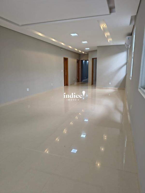 Casas para à venda no Jardim Antártica na cidade de Ribeirão Preto: 