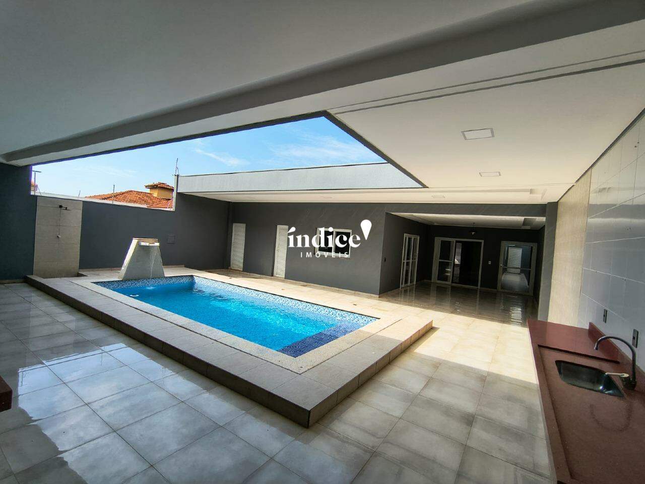 Casas para à venda no Jardim Antártica na cidade de Ribeirão Preto: 