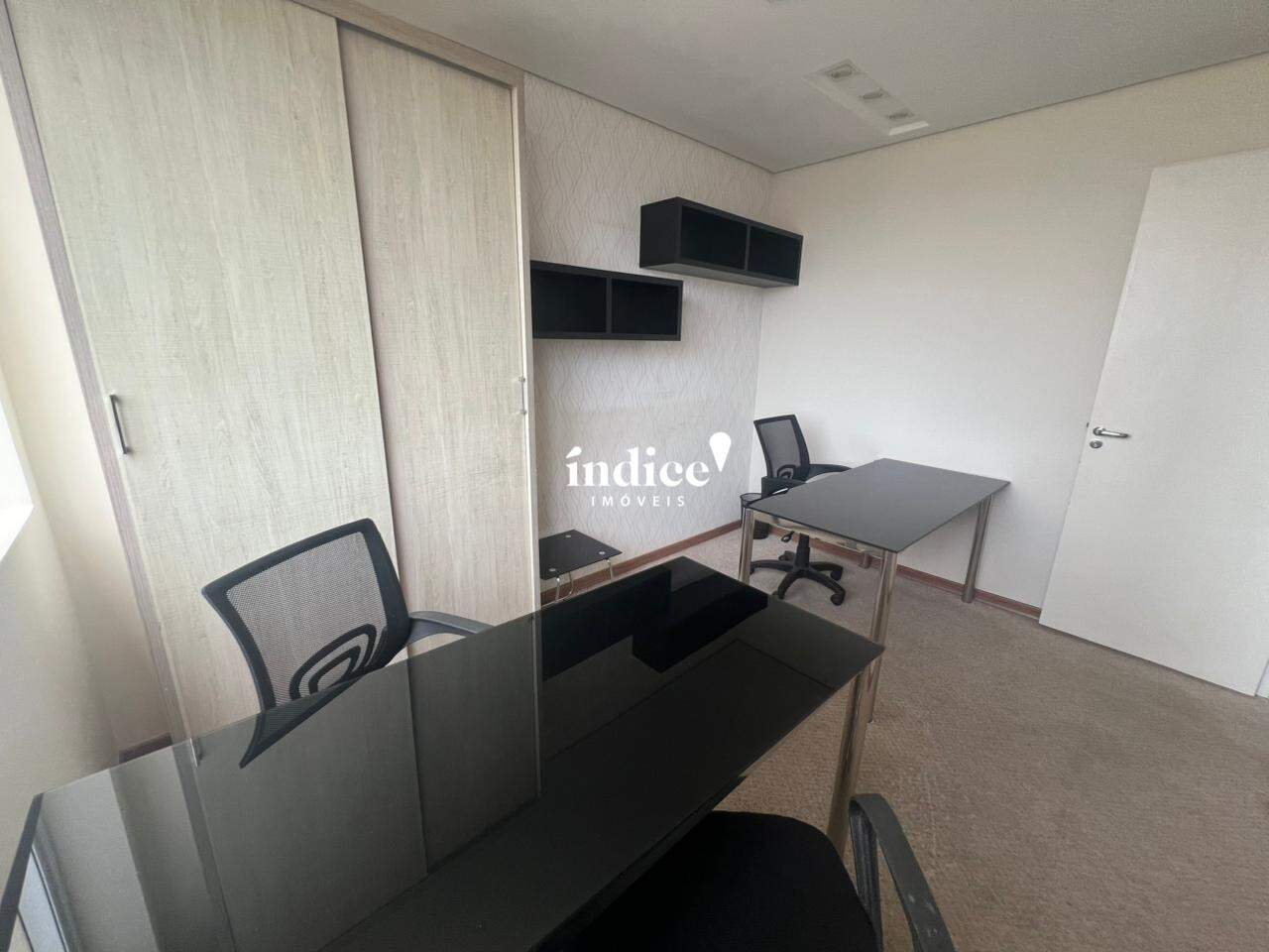 Sala Comercial para à venda no Jardim América na cidade de Ribeirão Preto: 
