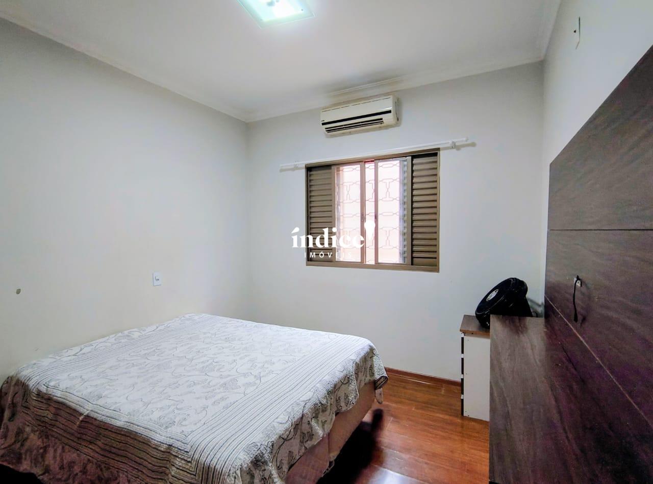 Casas para à venda no Jardim Anhangüera na cidade de Ribeirão Preto: quarto