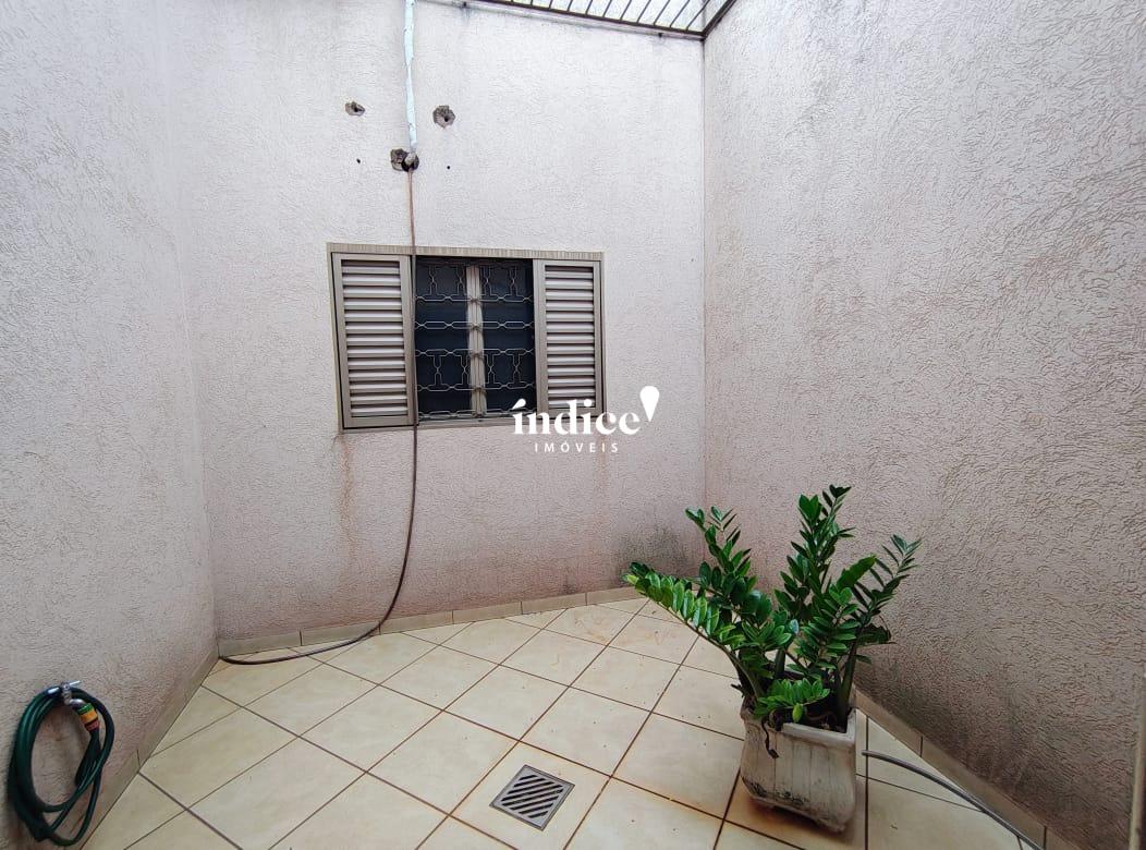 Casas para à venda no Jardim Anhangüera na cidade de Ribeirão Preto: jardim de inverno