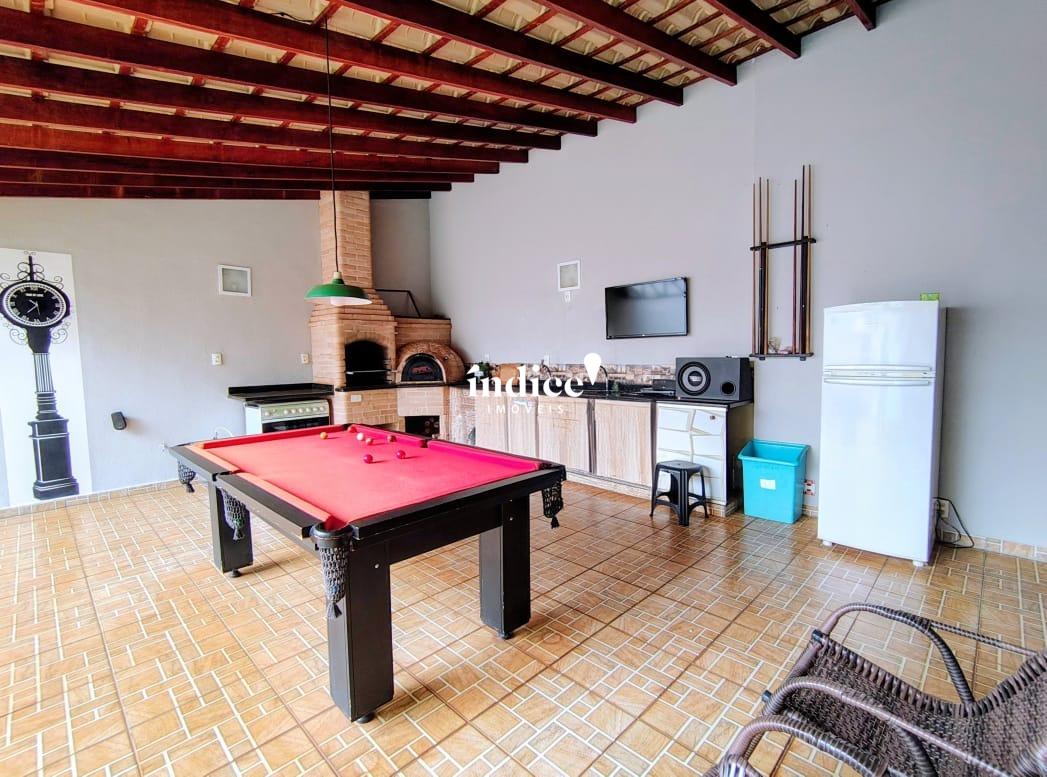 Casas para à venda no Jardim Anhangüera na cidade de Ribeirão Preto: area goumet