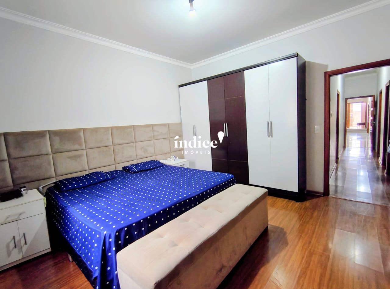 Casas para à venda no Jardim Anhangüera na cidade de Ribeirão Preto: suite