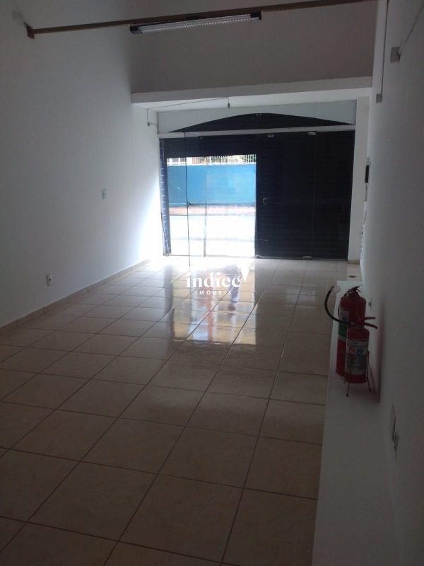 Salão Comercial para para aluguel no Centro na cidade de Ribeirão Preto: 