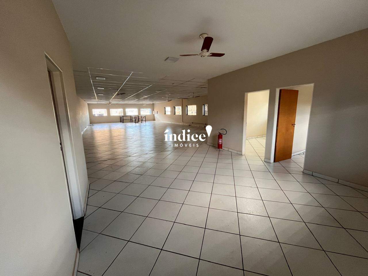 Salão Comercial para para aluguel no Jardim Paulista na cidade de Ribeirão Preto: 