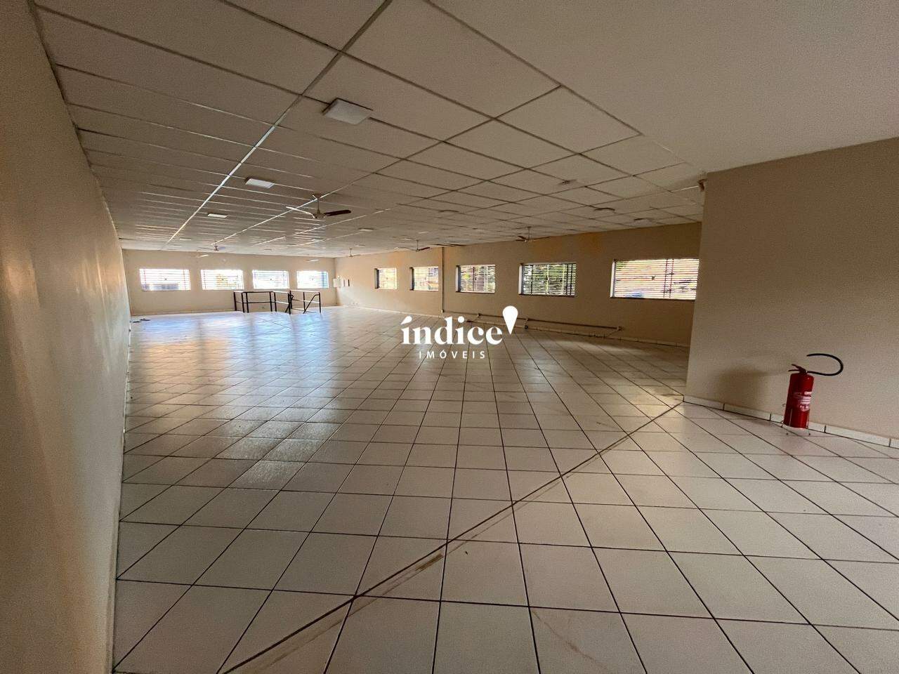 Salão Comercial para para aluguel no Jardim Paulista na cidade de Ribeirão Preto: 