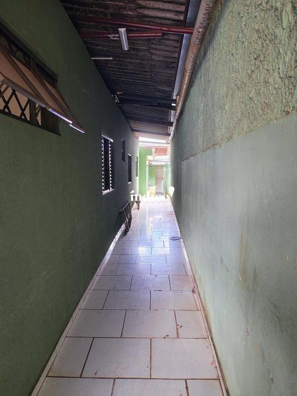 Casas para à venda no Parque Ribeirão Preto na cidade de Ribeirão Preto: corredor comum