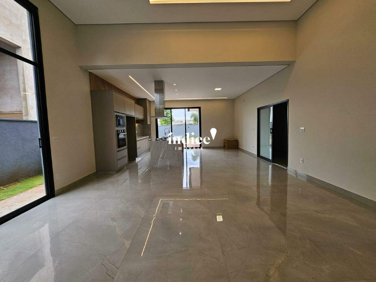 Casas Condomínio para à venda no Alphaville na cidade de Ribeirão Preto: 
