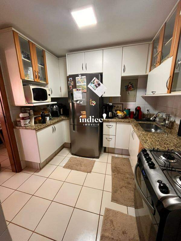 Apartamento para à venda no Santa Cruz do José Jacques na cidade de Ribeirão Preto: COZINHA