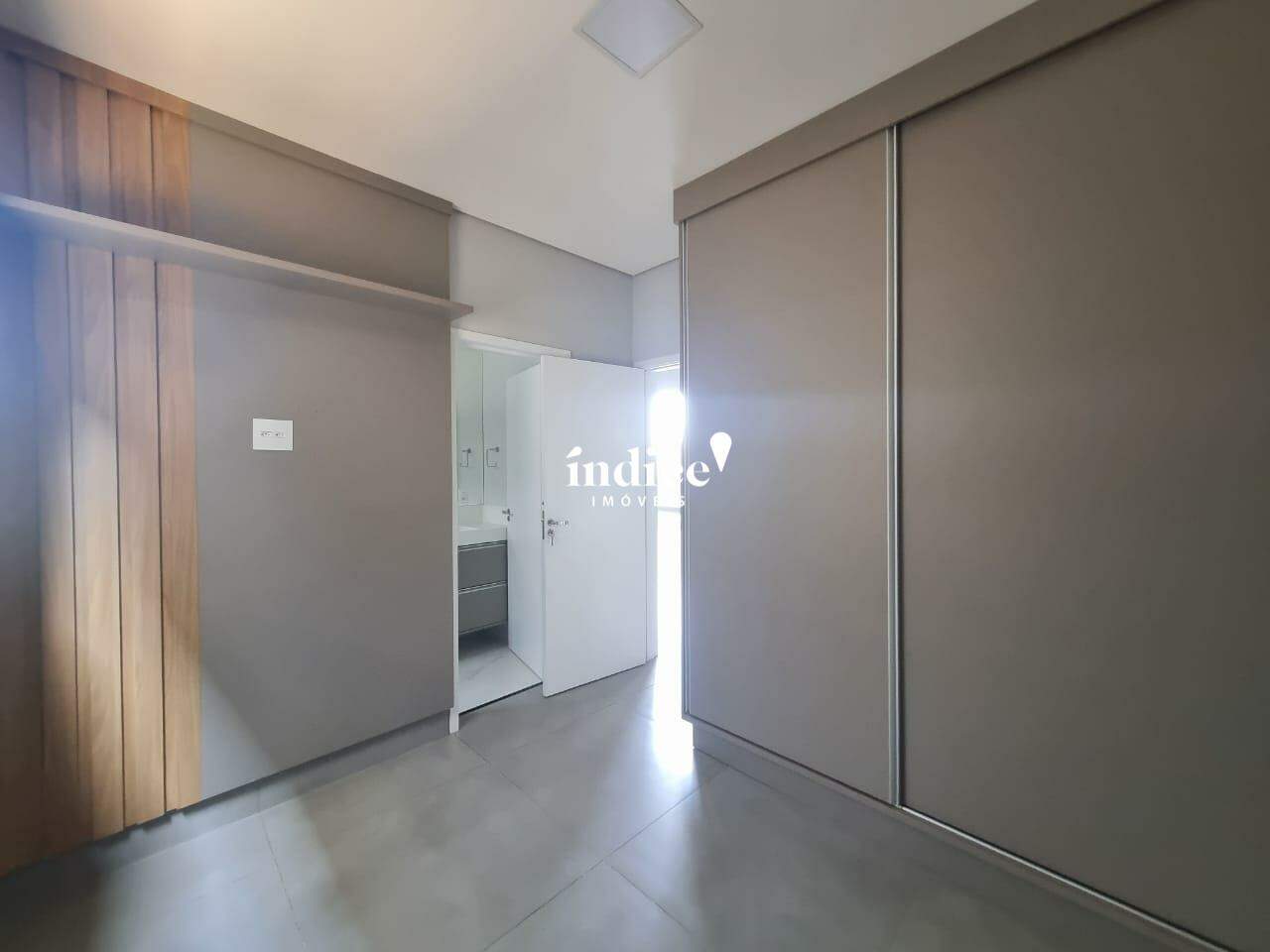 Casas Condomínio para à venda no Vila do Golf na cidade de Ribeirão Preto: 