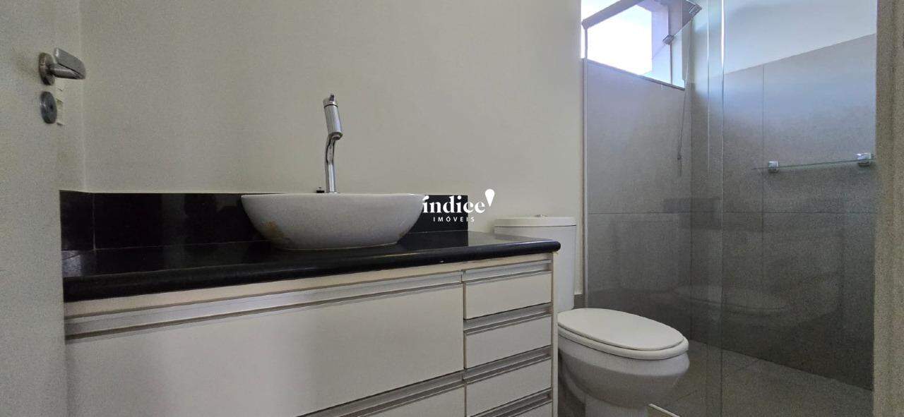 Casas Condomínio para à venda no Alphaville na cidade de Ribeirão Preto: 