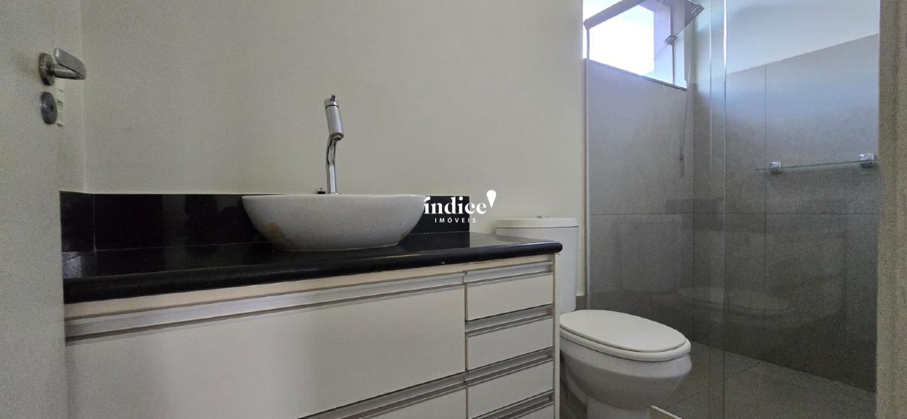 Casas Condomínio para para aluguel no Alphaville na cidade de Ribeirão Preto: 