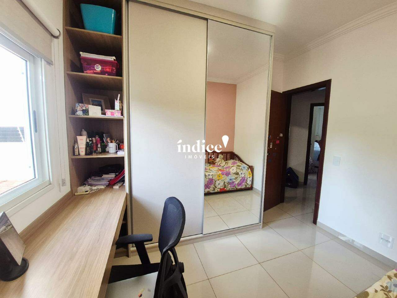 Casas Condomínio para à venda no Jardim Botânico na cidade de Ribeirão Preto: 