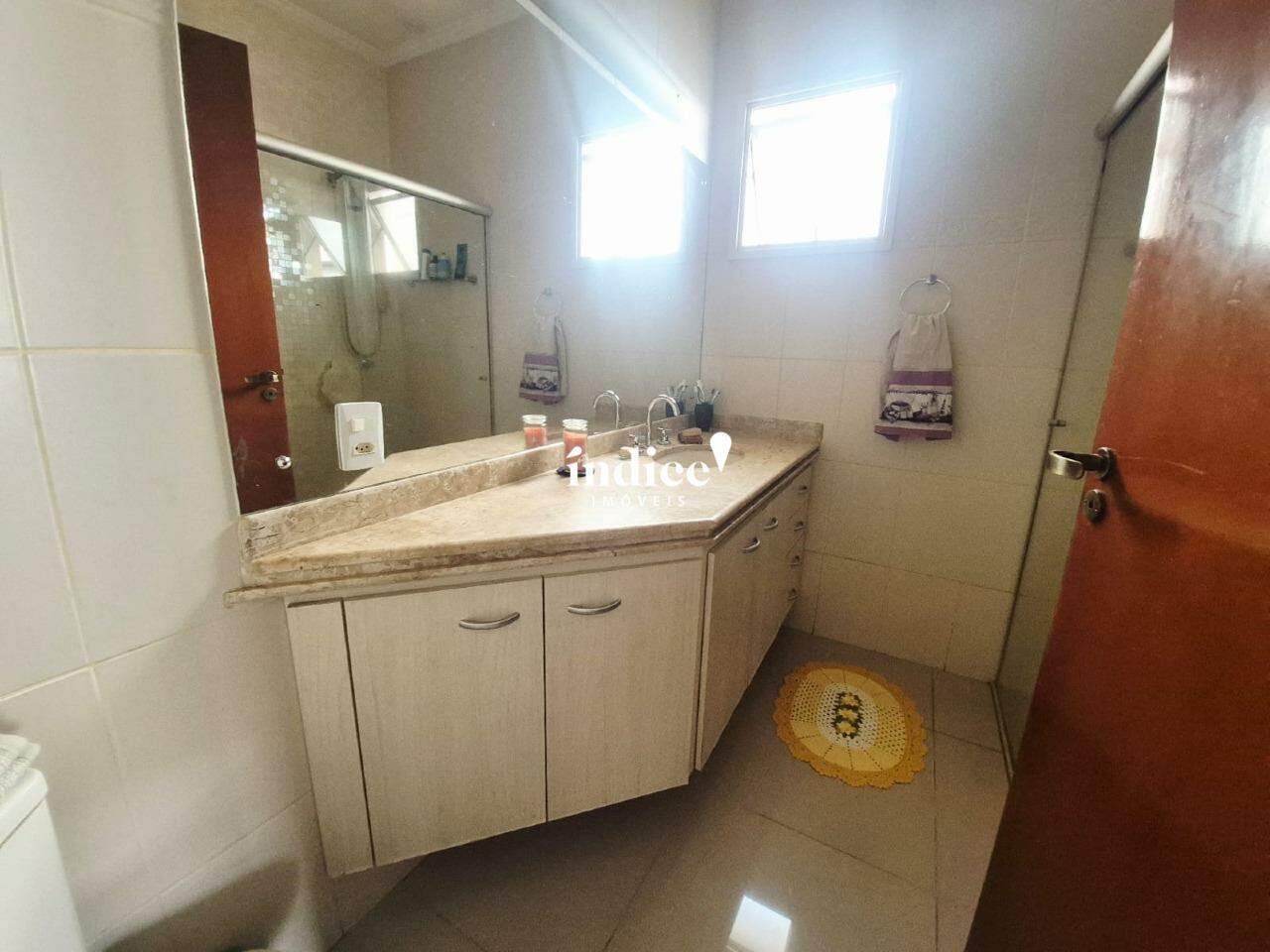 Casas Condomínio para à venda no Jardim Botânico na cidade de Ribeirão Preto: 