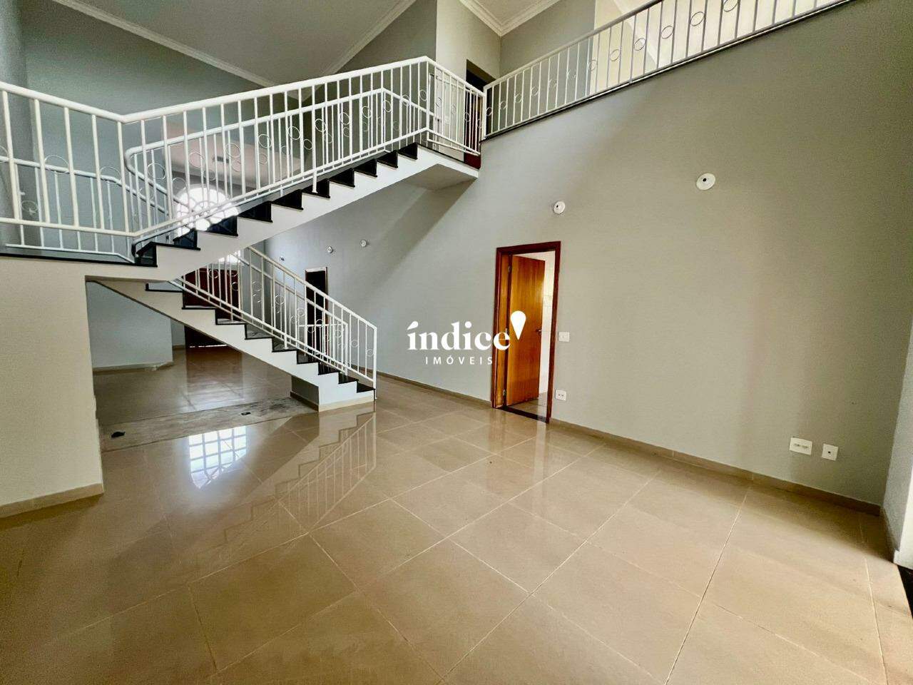 Casas para para aluguel no Jardim Canadá na cidade de Ribeirão Preto: 