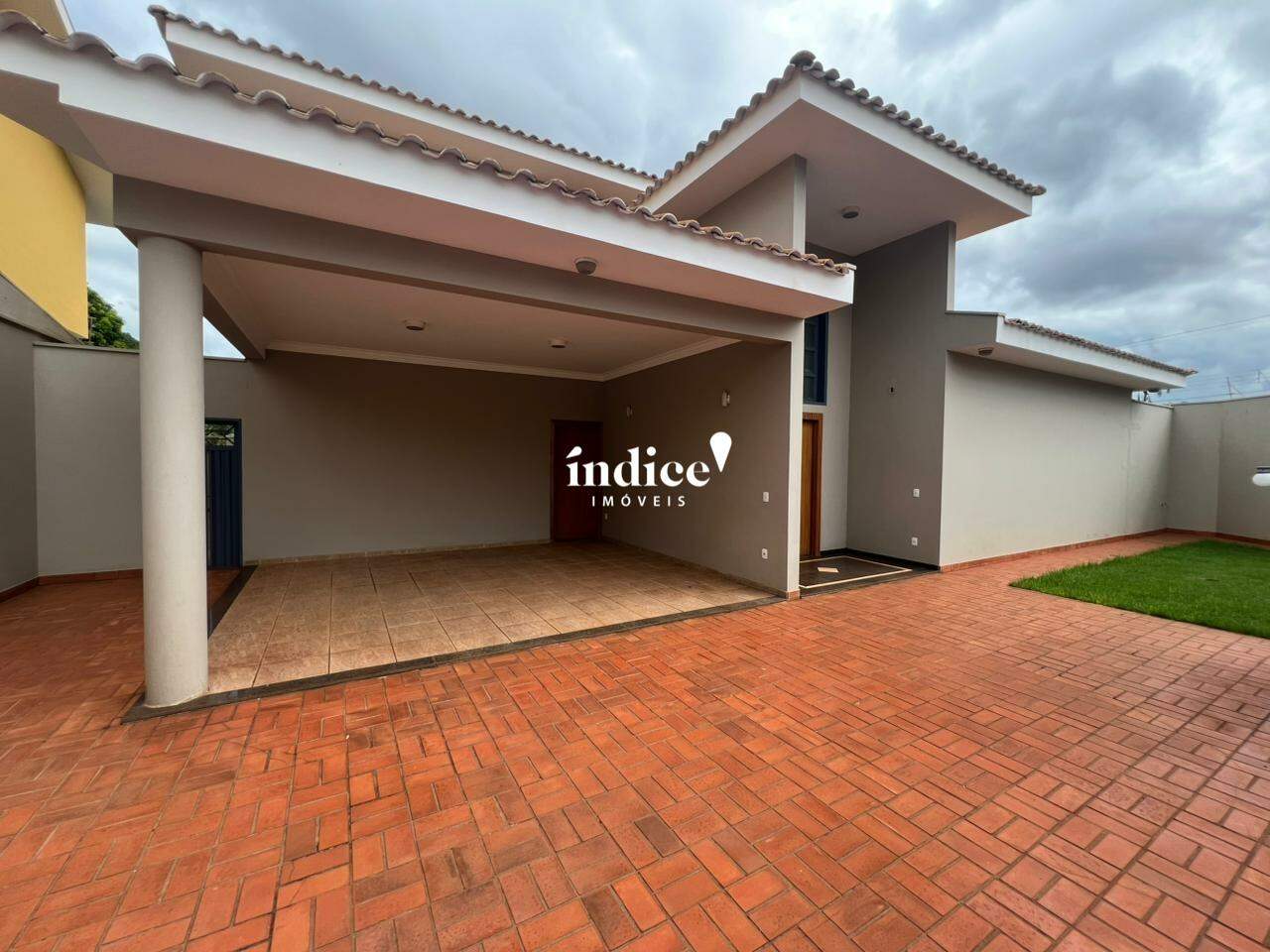 Casas para para aluguel no Jardim Canadá na cidade de Ribeirão Preto: 