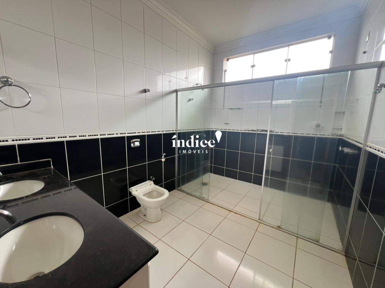Casas para para aluguel no Jardim Canadá na cidade de Ribeirão Preto: 